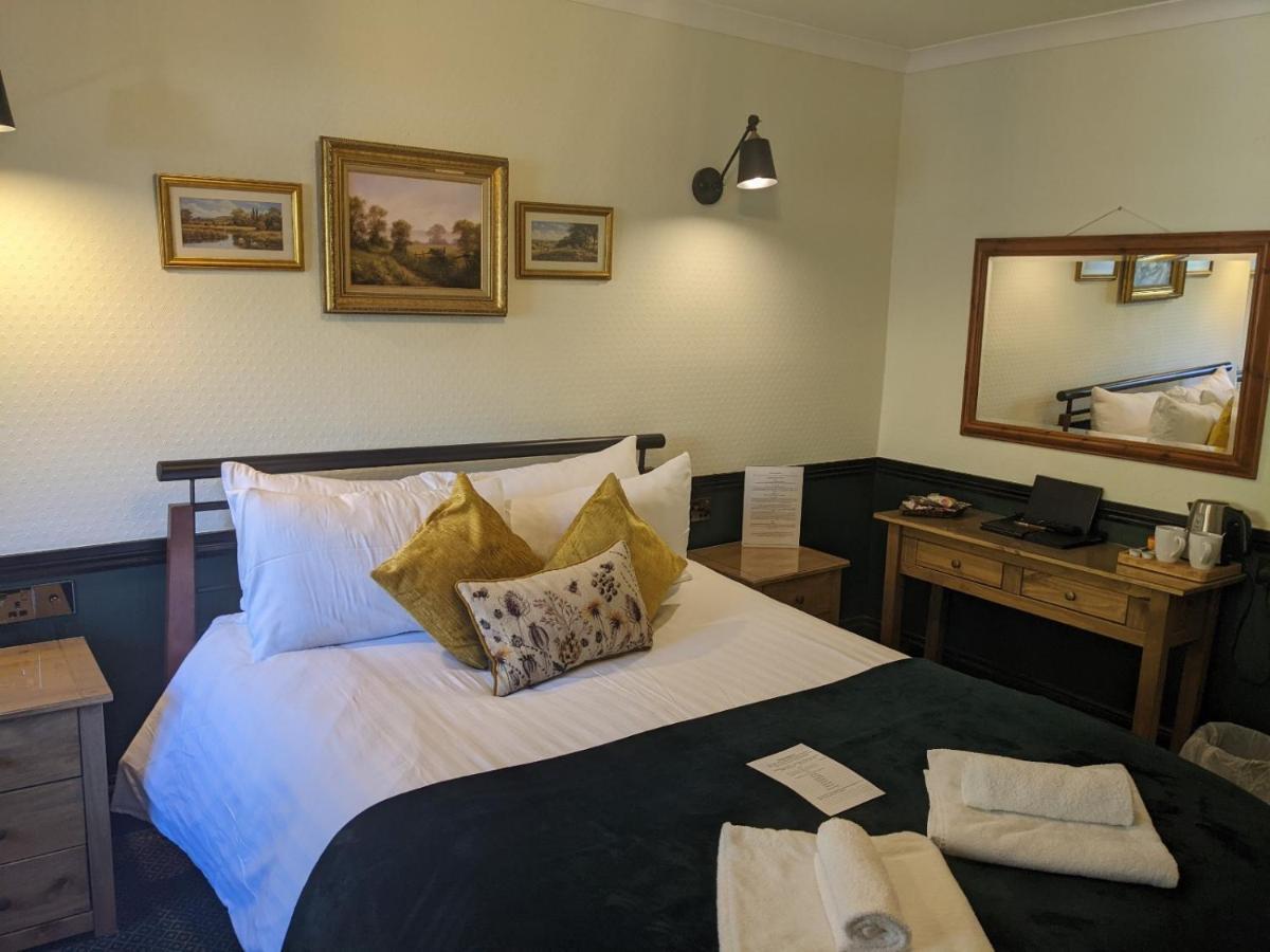 London Inn Saint Neot Exterior foto